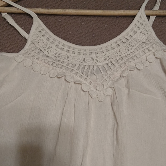 Mossimo off shoulder Top  SOLD, SOLD,SOLD - Picture 4 of 7